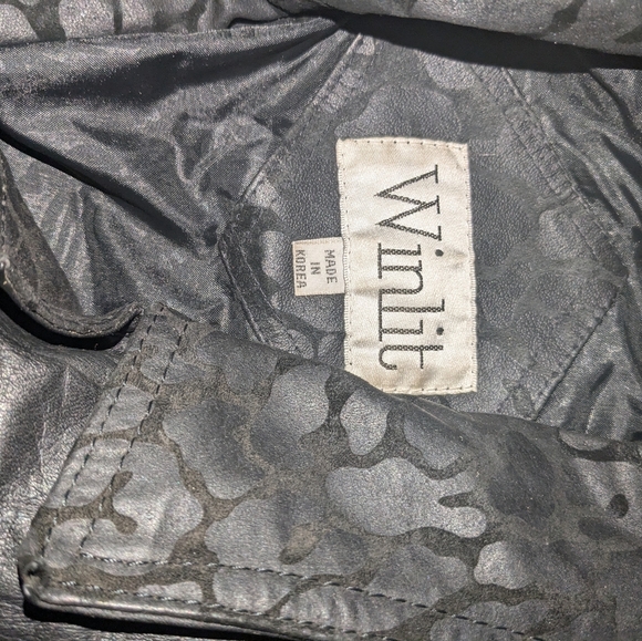 Winlit Leather Jacket - Picture 5 of 6